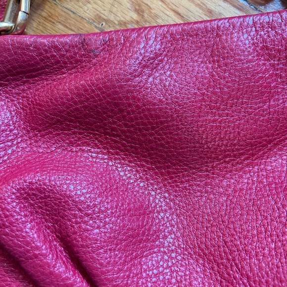 Small red leather Marc Jacobs crossbody bag - Picture 3 of 4